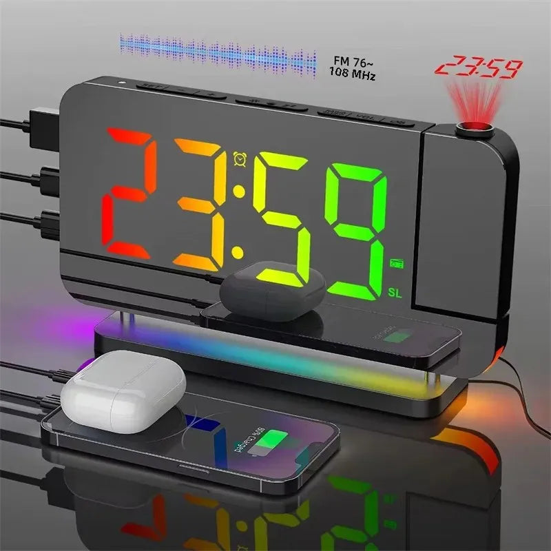 Réveil Projecteur 180° LED RGB avec Radio FM — Double USB, 6 Luminosités