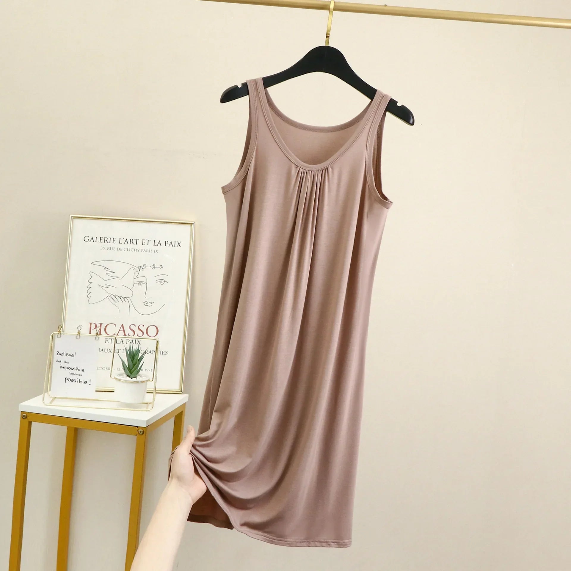 Taupe / XL,Taupe / 2XL,Taupe / 3XL,Taupe / 4XL