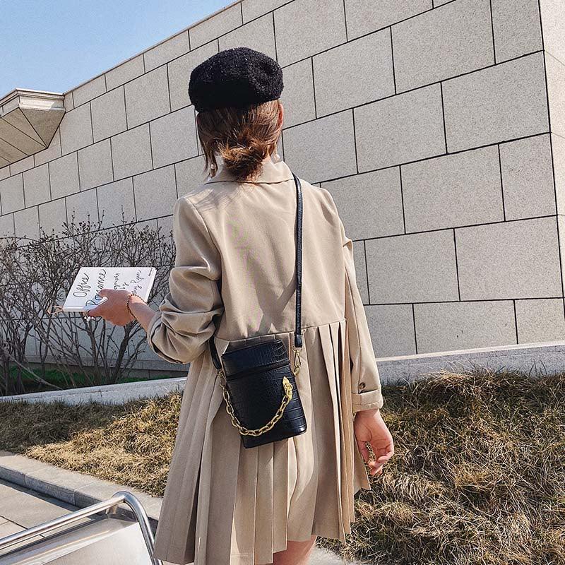 Petit Sac à Bandoulière Chaîne en Motif de Crocodile - Stockmania