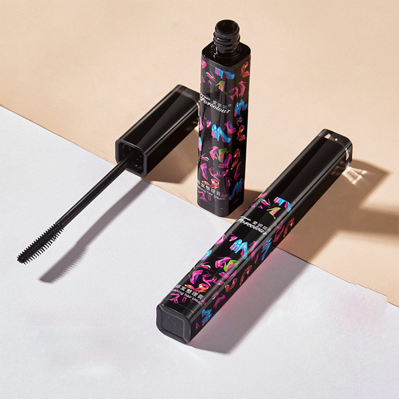 FIX HAIR - Le mascara de fixation pour cheveux rebelles