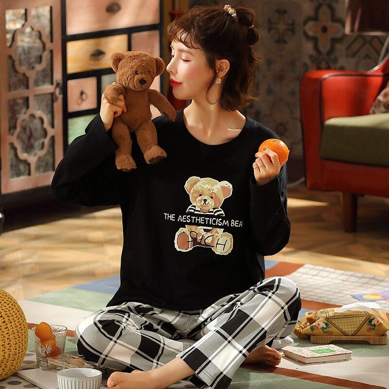 Pyjama à motifs amusants pour femme - Stockmania