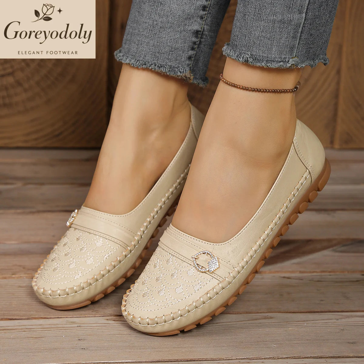 Mocassins Femme Confort ORTHO+ à Semelle Antidérapante - Finition Surpiqûre & Boucle à Strass