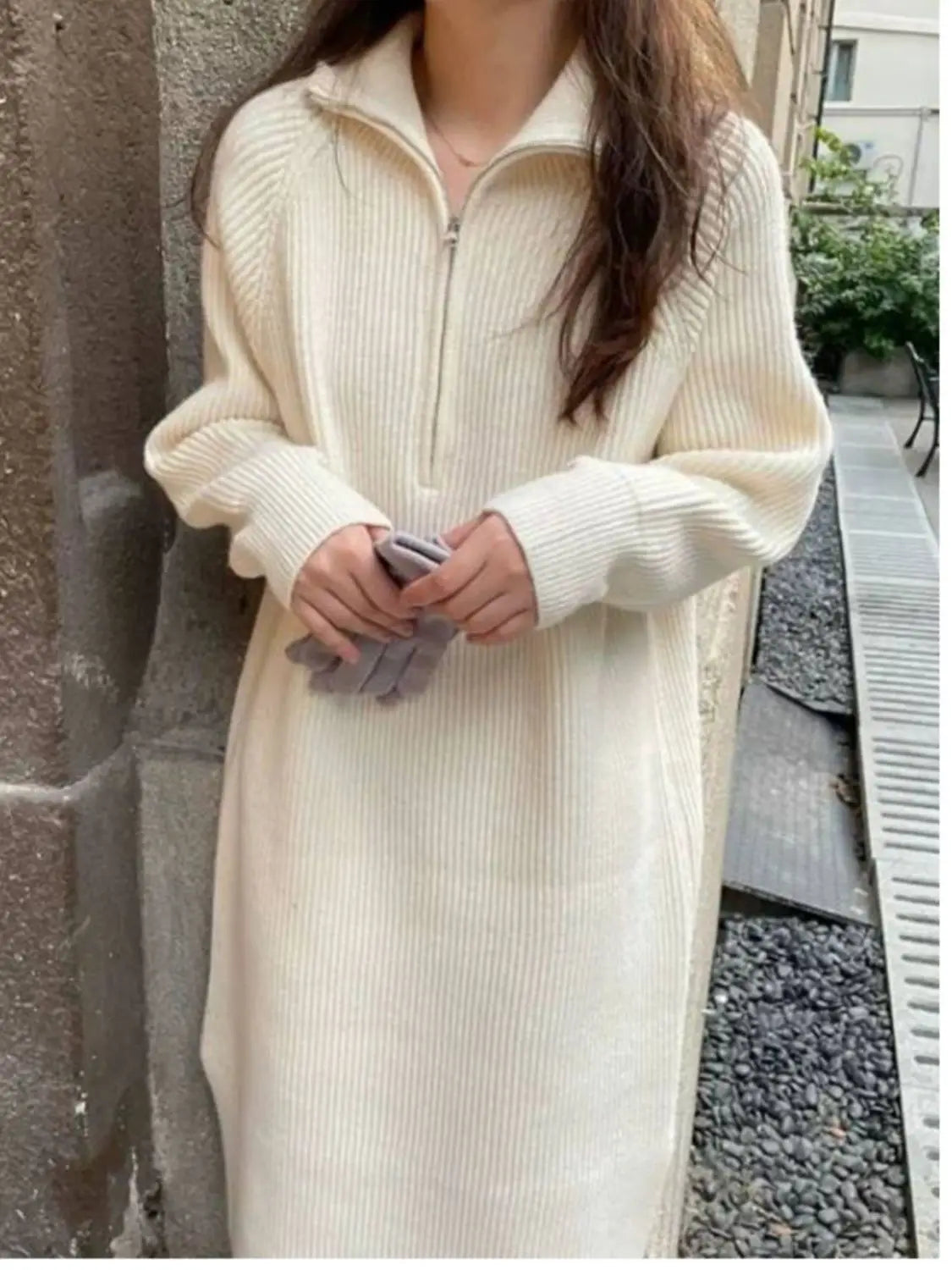 Robe Pull en Tricot Côtelé Ample à Col Cheminé à Zip